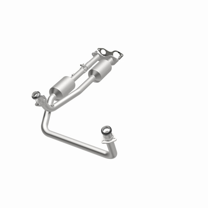 MagnaFlow Direct Fit Catalytic Converter California Grade 96-00 GM Tahoe/Yukon/Escalade 5.7L