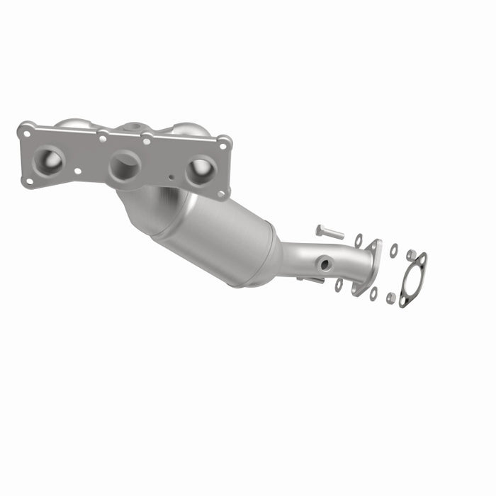MagnaFlow Direct Fit Catalytic Converter California Grade 09-10 BMW 528i L6 3.0L
