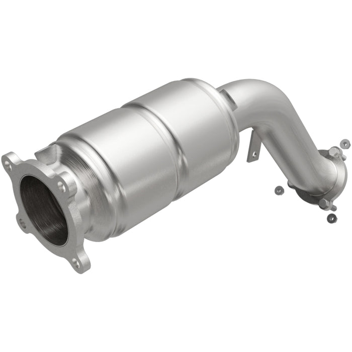 MagnaFlow Direct Fit Catalytic Converter California 09-14 Audi A4 / A4 Quattro