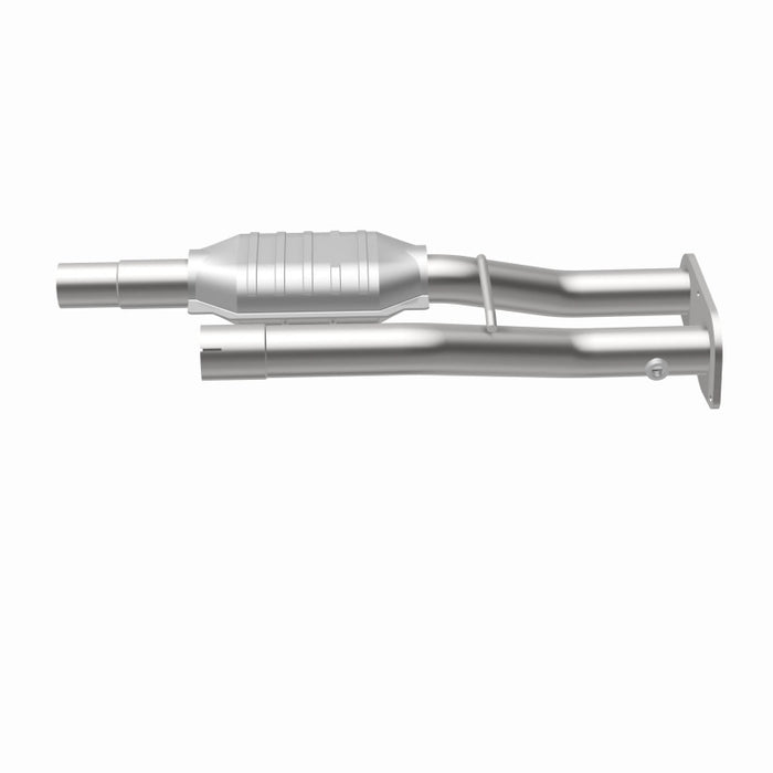 MagnaFlow Direct Fit Catalytic Converter 98 GM Truck 5.7L
