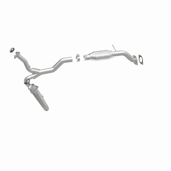 MagnaFlow Direct Fit Catalytic Converter 00-05 Blazer 4WD 4.3L