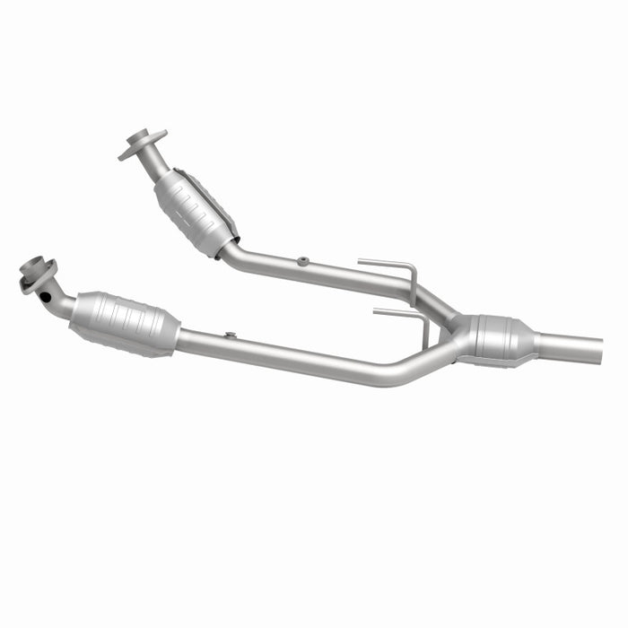 MagnaFlow Direct Fit Catalytic Converter 96-97 Mercury Cougar 3.8L