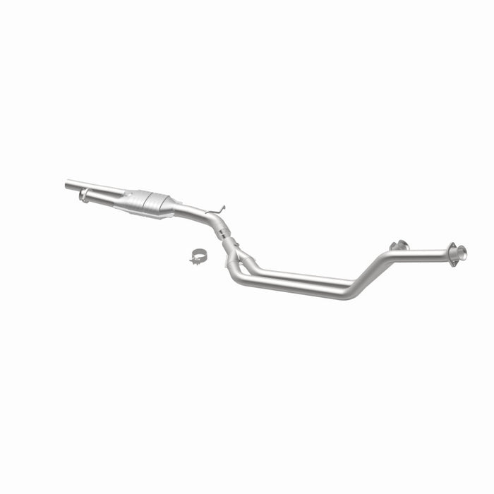 MagnaFlow Direct Fit Catalytic Converter 90-93 Mercedes 190E 2.6L