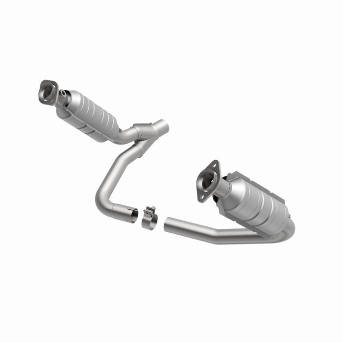 MagnaFlow 06 Mitsubishi Raider Catalytic Converter DF (California)