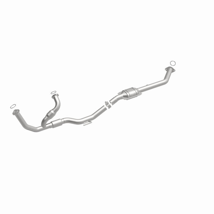 MagnaFlow Direct Fit Catalytic Converter 98-00 Sienna 3.0L