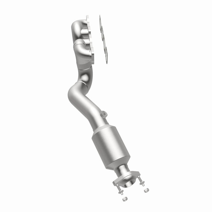 MagnaFlow Direct Fit Catalytic Converter BMW 99-03 540I 4.4L / 99-01 740I 4.4L California - D/S