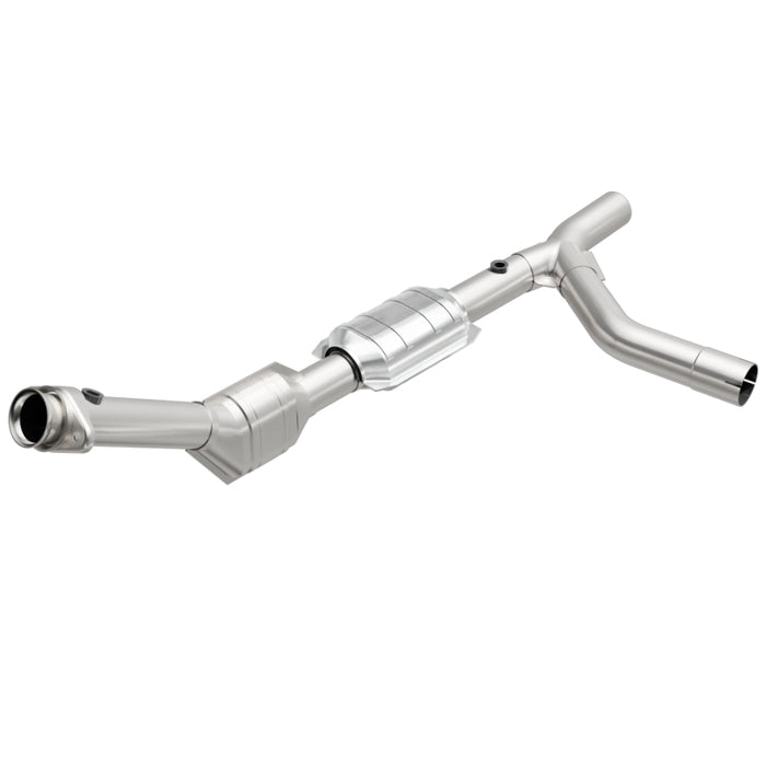 MagnaFlow Direct Fit Catalytic Converter 00-04 Ford E150 4.6L P/S