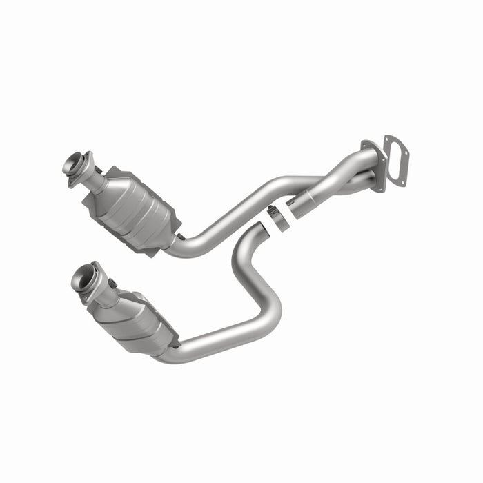 MagnaFlow Direct Fit Catalytic Converter 05-07 Ford F250/F350 5.4L