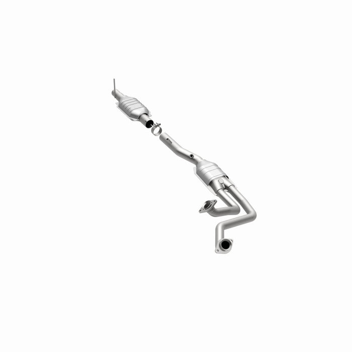 MagnaFlow Direct Fit Catalytic Converter 96 Ford F-150 4.9L