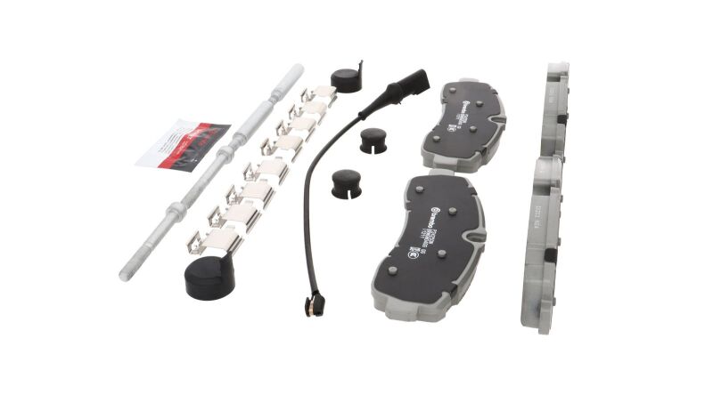 Brembo OE 20-22 Ford Transit-150/Transit-250/Transit-350/Transit-350 HD Ceramic Brake Pad - Rear