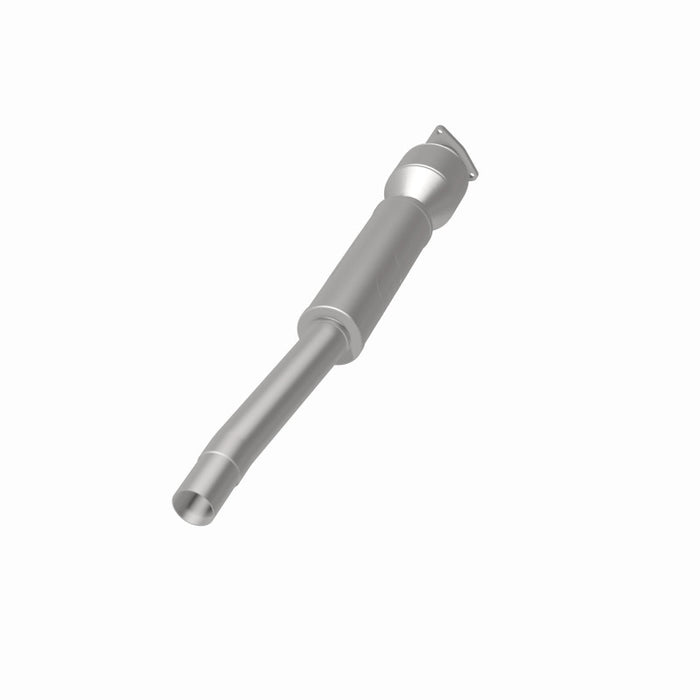 MagnaFlow Direct Fit Catalytic Converter 03-06 VW Phaeton 4.2L PS Rr