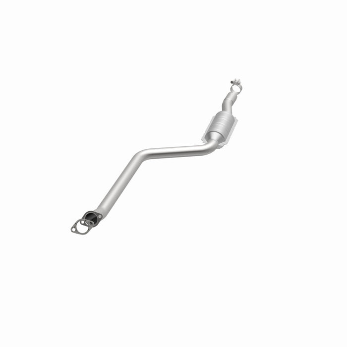 MagnaFlow Direct Fit Catalytic Converter 2006 BMW 530xi 3.0L OEM