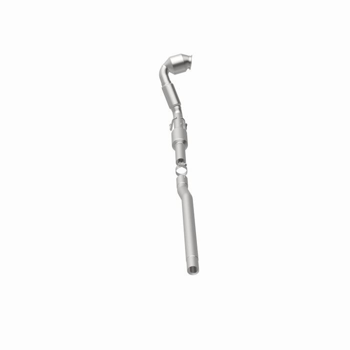MagnaFlow Direct Fit Catalytic Converter 13-15 VW Beetle 2.0L / 14-15 VW Jetta/Passat 1.8L