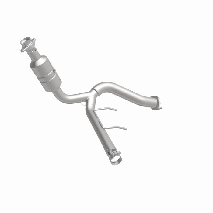 MagnaFlow Direct Fit Catalytic Converter 2009-2010 F-150 4.6 L Underbody