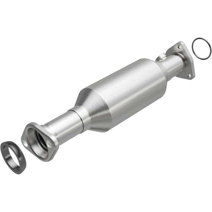 MagnaFlow Direct Fit Catalytic Converter 97-01 Honda CR-V 2.0L