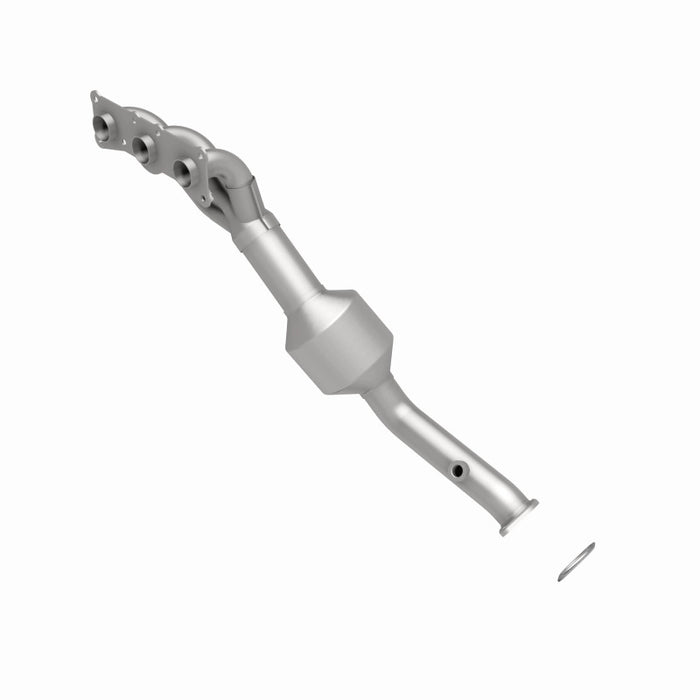MagnaFlow Direct Fit Catalytic Converter BMW 5 06-07 Front OEM
