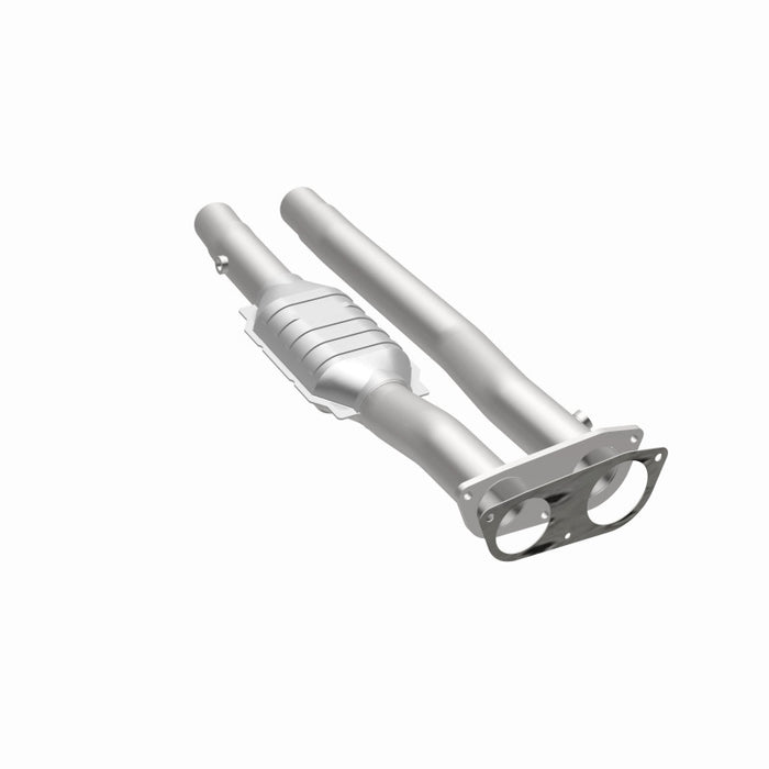 MagnaFlow 96-99 Chevy C2500 Suburban 7.4L Direct Fit Converter