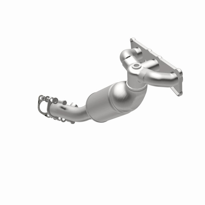 MagnaFlow Direct Fit Catalytic Converter California Grade 09-10 BMW 528i L6 3.0L