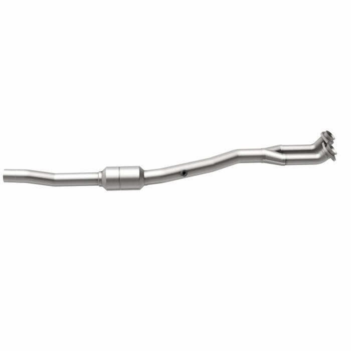 MagnaFlow Direct Fit Catalytic Converter 96-97 BMW 840 4.4L Driver Side