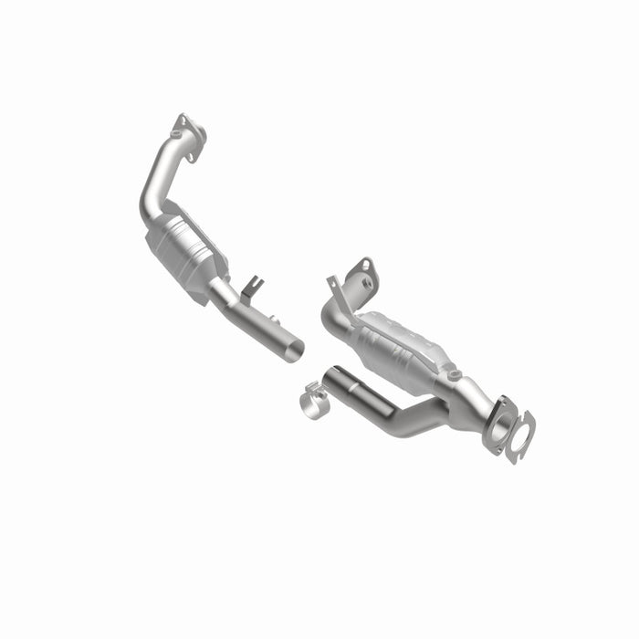 MagnaFlow Direct Fit Catalytic Converter 96-99 Ford Taurus3.0L 50S