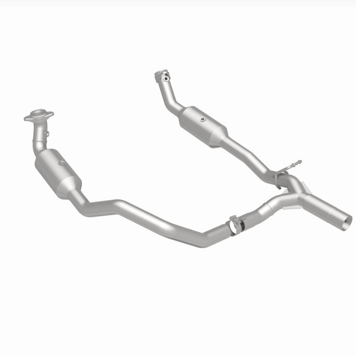 MagnaFlow 17-18 Ford E-350 6.8L Direct Fit Converter