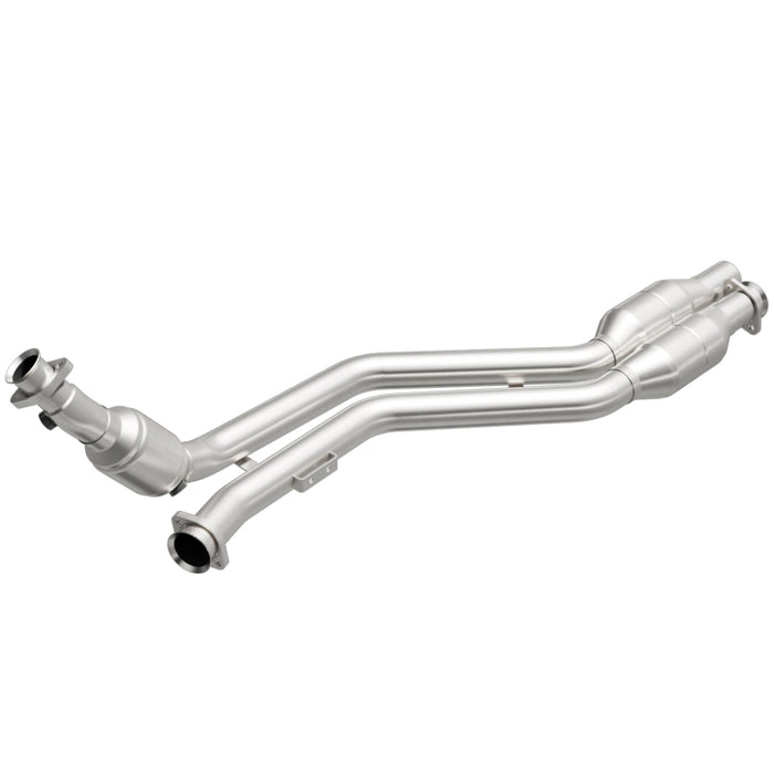 MagnaFlow Direct Fit Catalytic Converter 02-03 Mercedes CLK430 4.3L Passenger Side
