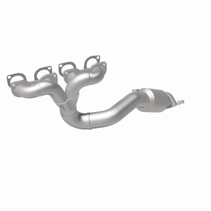 MagnaFlow Direct Fit Catalytic Converter BMW 99-03 540I 4.4L / 99-01 740I 4.4L California - D/S