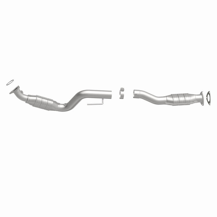 MagnaFlow Direct Fit Catalytic Converter 03-05 Express 2500 4.8L Passenger Side