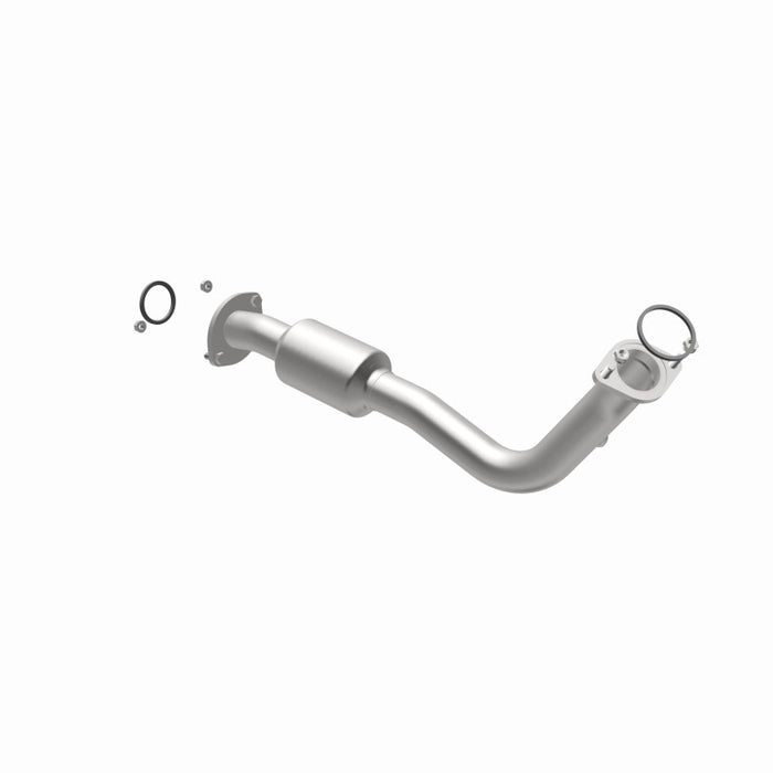 MagnaFlow Direct Fit Catalytic Converter 13-15 RAV4 2.5 Underbody
