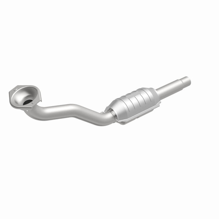 MagnaFlow Direct Fit Catalytic Converter VW 33.5X5X4 2/1.75
