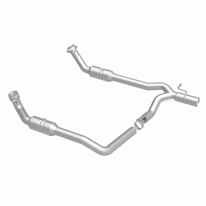MagnaFlow Direct Fit Catalytic Converter 2009-2012 E-150 5.4 L Underbody