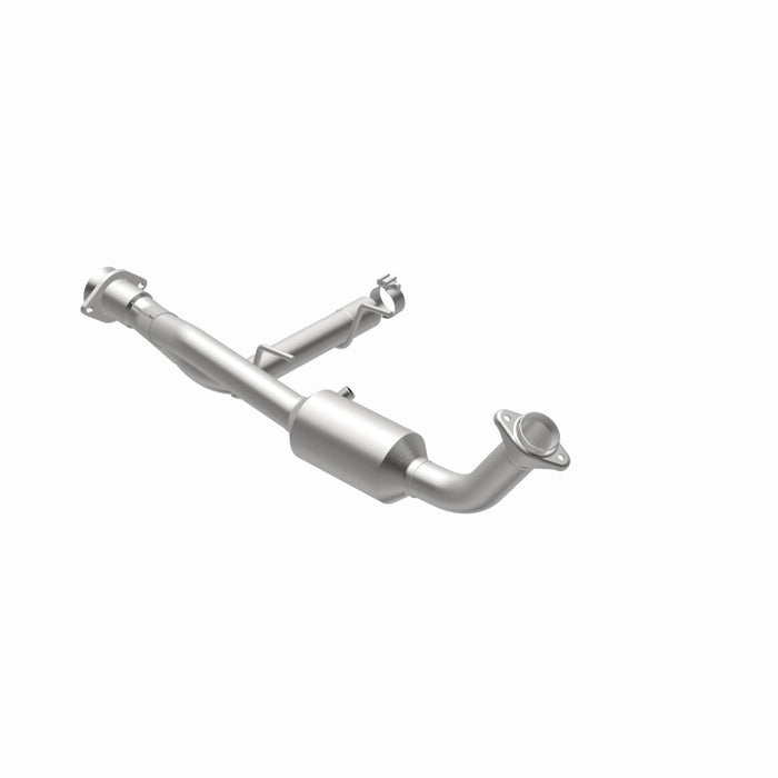 MagnaFlow Direct Fit Catalytic Converter 05-06 Lincoln Navigator 5.4L w/ 3in Main Piping