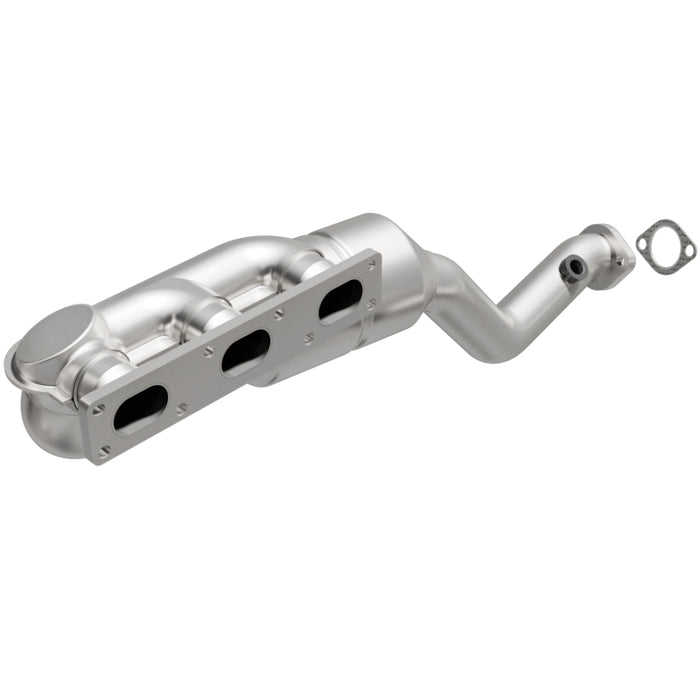 MagnaFlow Direct Fit Catalytic Converter BMW 5 99-00 Front