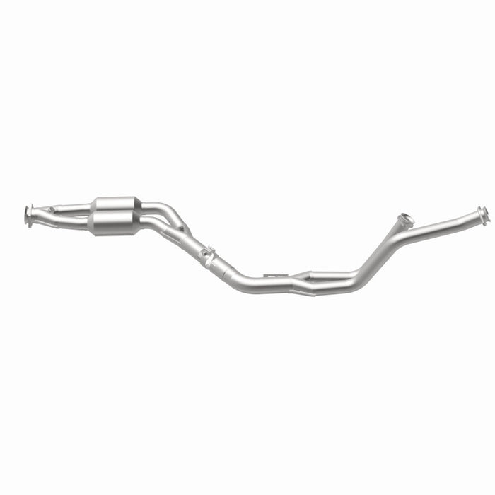 MagnaFlow Direct Fit Catalytic Converter 94-97 Mercedes C280 2.8L