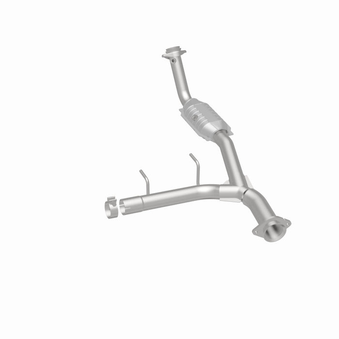 MagnaFlow Direct Fit Catalytic Converter 03-05 Ford Expedition/05-06 Lincoln Navigator 5.4L P/S