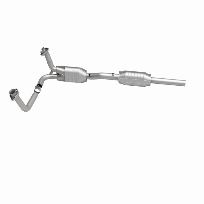 MagnaFlow Direct Fit Catalytic Converter 96 Bronco F150/F250 2 Conv