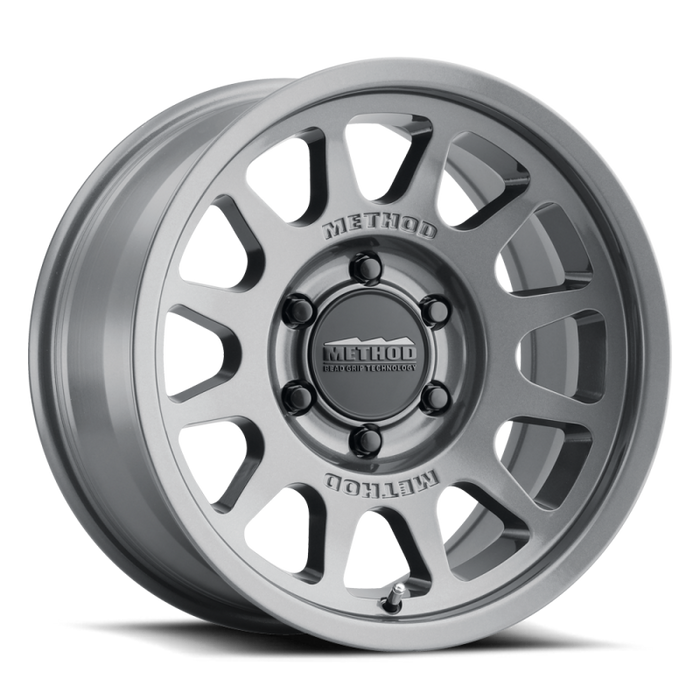 Method MR703 Bead Grip HD 18x9 +40mm Offset 6x5.5 95.25mm CB Gloss Titanium Wheel
