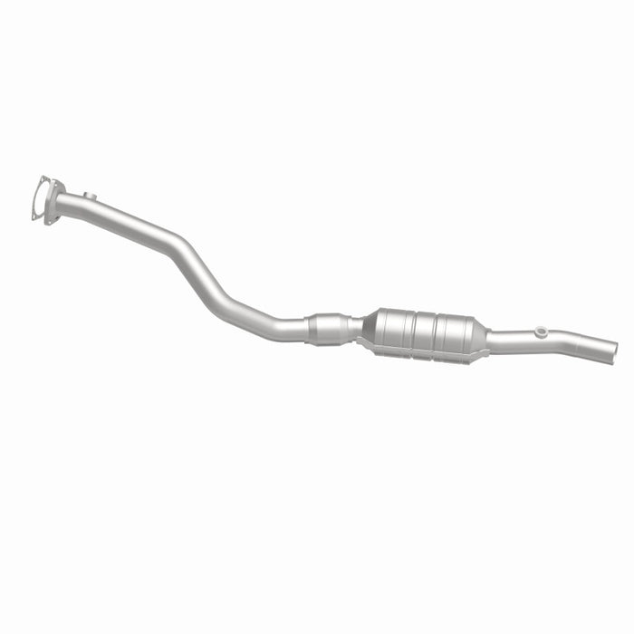 MagnaFlow Direct Fit Catalytic Converter 96-99 Audi A4/A4 Quattro 2.8L D/S (49 State)