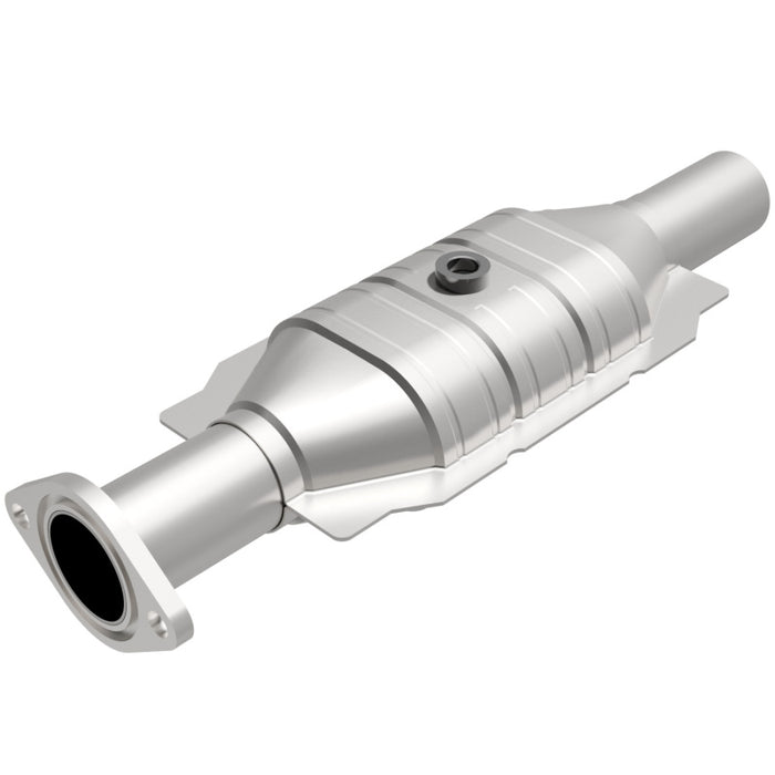 MagnaFlow Direct Fit Catalytic Converter 10-12 Ford Fusion 2.5L