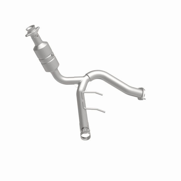 MagnaFlow Direct Fit Catalytic Converter 2009-2010 F-150 4.6 L Underbody