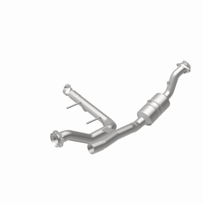 MagnaFlow Direct Fit Catalytic Converter 2017 F-150 3.5 OEM Underbody