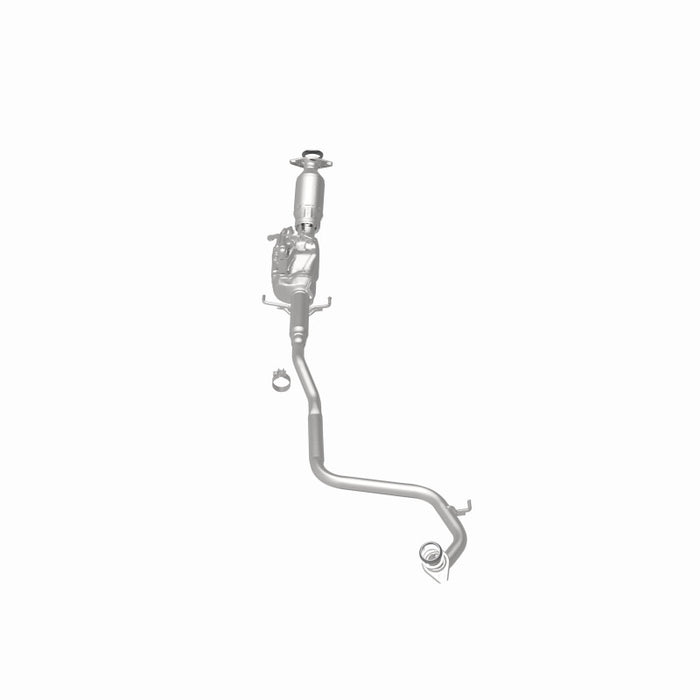 MagnaFlow Direct Fit Catalytic Converter 12-13 Toyota Prius C Base Underbody 1.5L