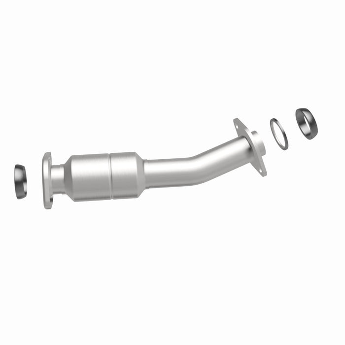MagnaFlow Direct Fit Catalytic Converter 11-15 Sienna 3.5 Underbody