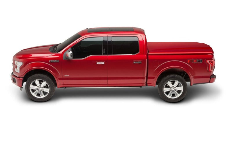 Undercover 22-26 Chevy Silverado 6.7ft Bed Elite Smooth Bed Cover - Ready To Paint