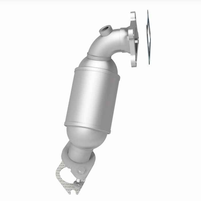 MagnaFlow 2017 Cadillac XT5 Rear Underbody 3.6L Direct Fit Converter