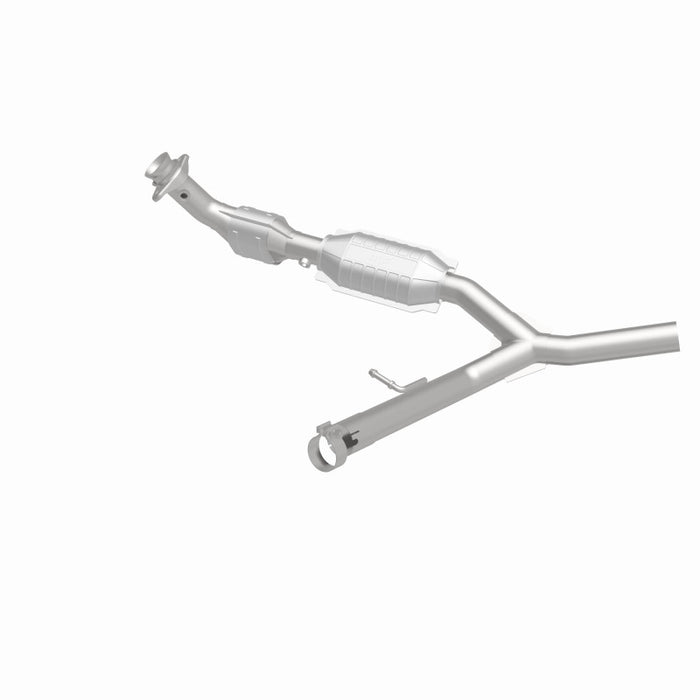 MagnaFlow Direct Fit Catalytic Converter 04-05 Ford F-150 5.4L P/S 2WD (Excl 04 Heritage Edition)