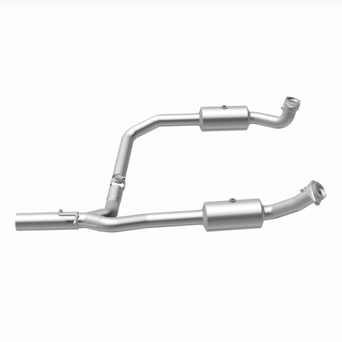 MagnaFlow 09-13 Ford E-350 Super Duty V10 6.8 OEM Underbody Direct Fit Catalytic Converter