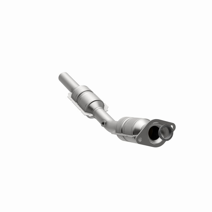 MagnaFlow Direct Fit Catalytic Converter 03-04 Toyota Corolla 1.8L