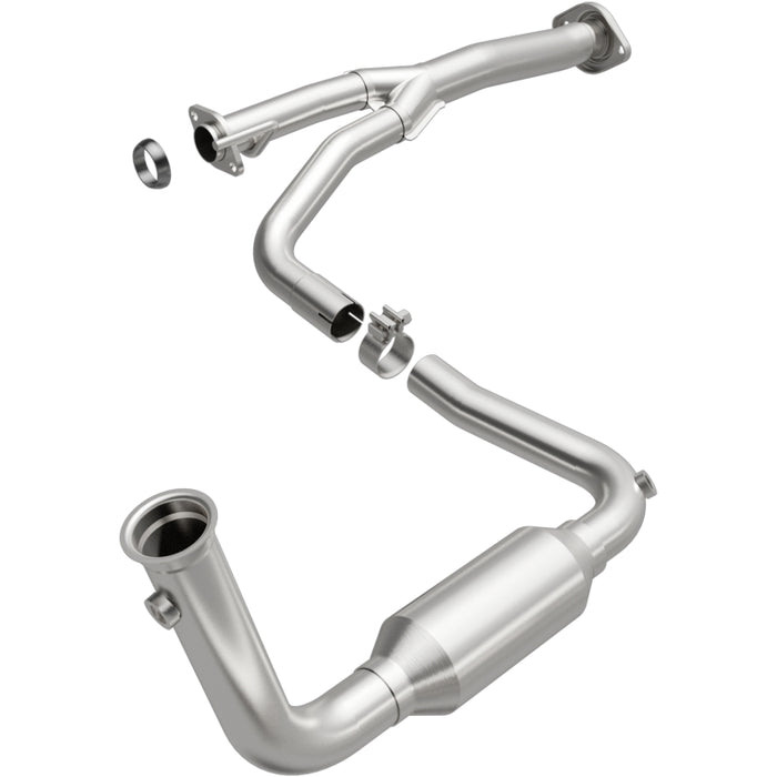 MagnaFlow 2004 Jeep Liberty 3.7L Direct Fit Converter
