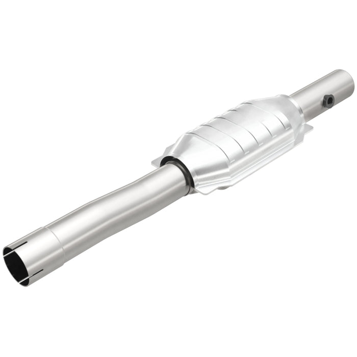 MagnaFlow Direct Fit Catalytic Converter 01-04 Jeep G/C 4.0L
